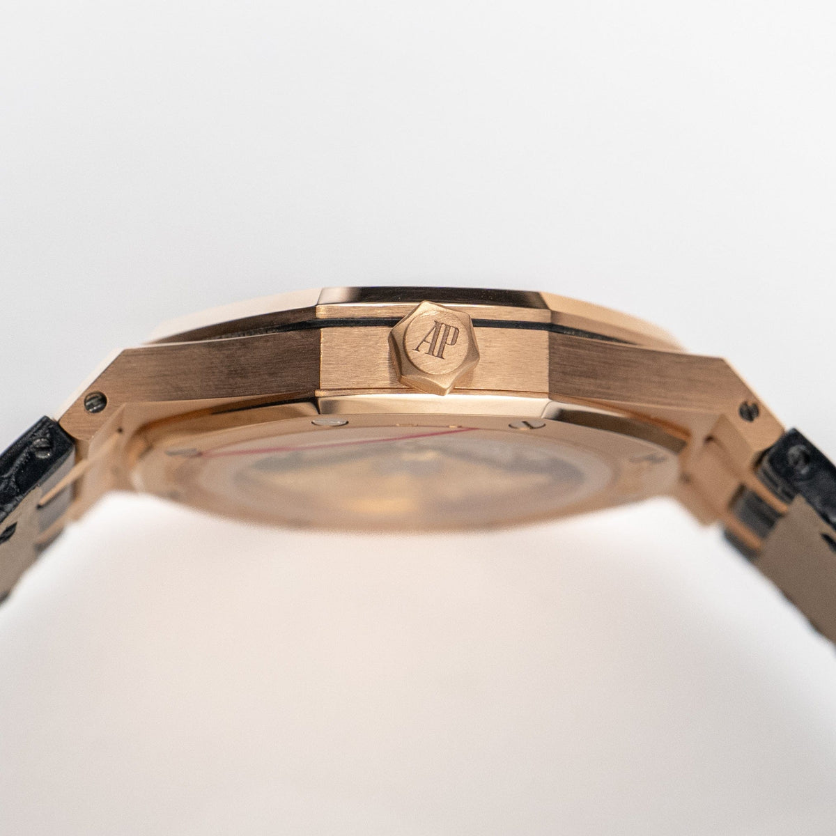 Audemars Piguet Royal Oak 15400OR.OO.D002CR.01 Rose Gold Black Dial