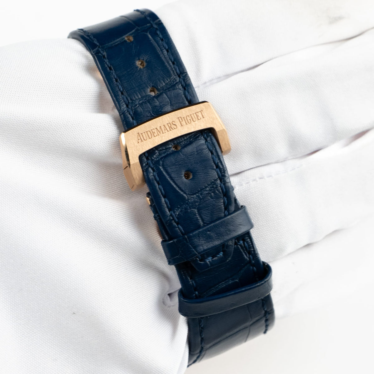 Audemars Piguet Royal Oak 15510OR.OO.D315CR.02 Rose Gold Blue Dial (2024)
