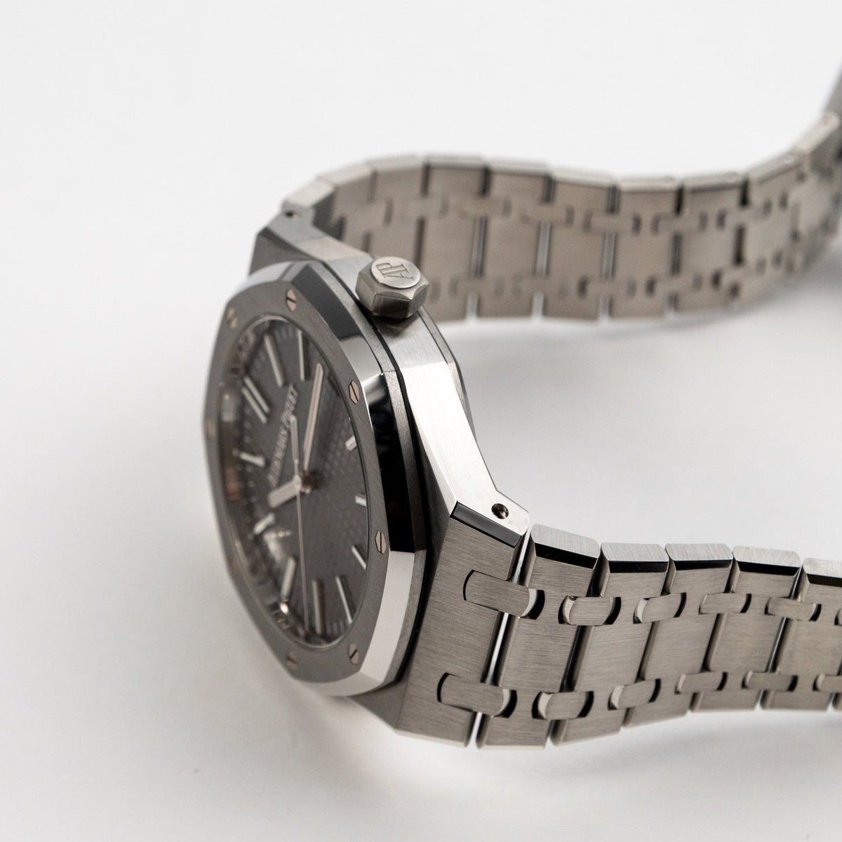 Audemars Piguet Royal Oak 15510ST.OO.1320ST.05 '50th Anniversary' Stainless Steel Grey Dial
