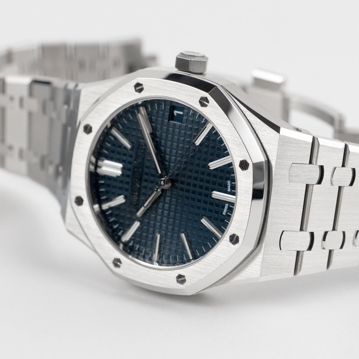Audemars Piguet Royal Oak 15510ST.OO.1320ST.06 Stainless Steel Blue Dial