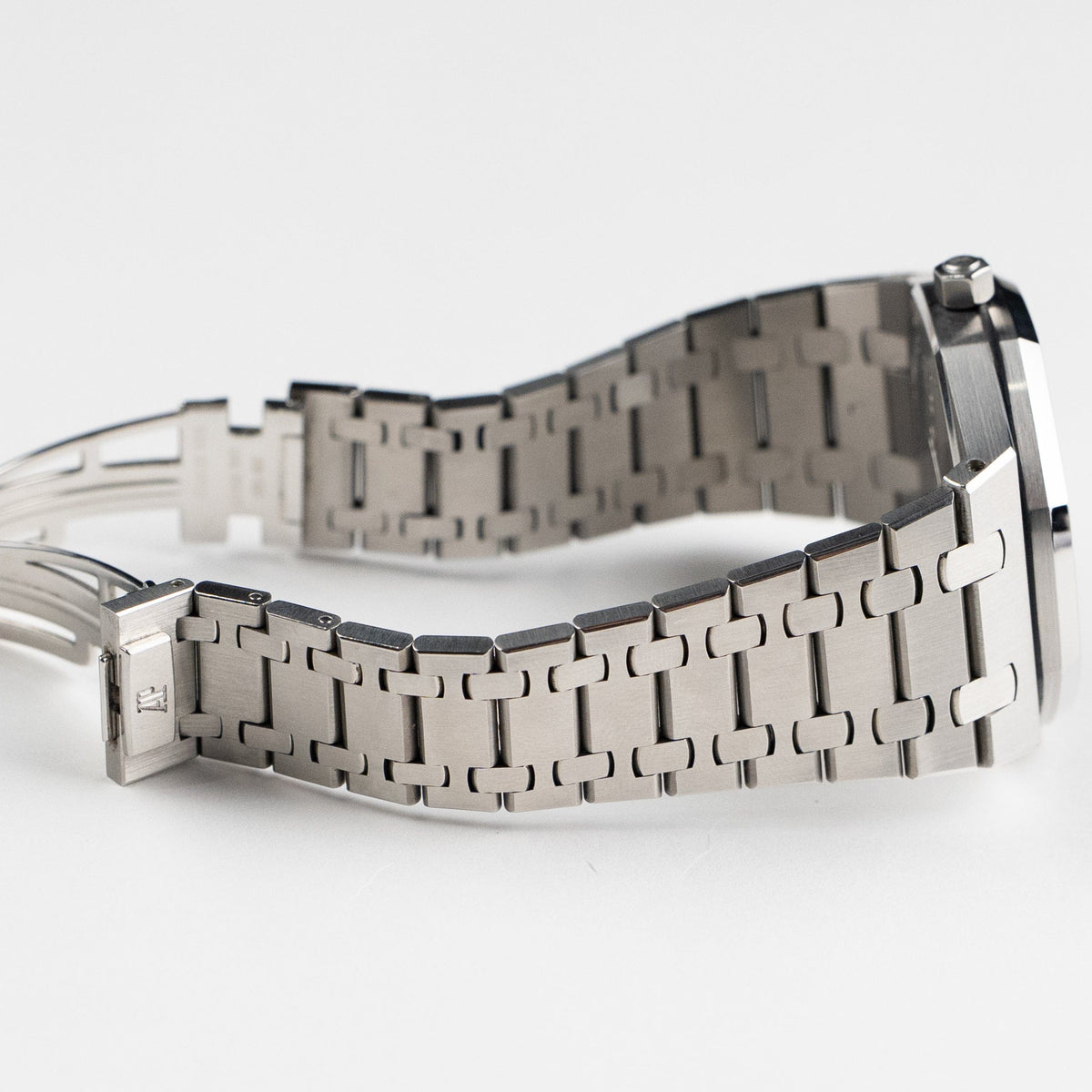 Audemars Piguet Royal Oak 25654ST.OO.0944ST.01 Perpetual Calendar Stainless Steel Silver Dial Limited Edition of 272