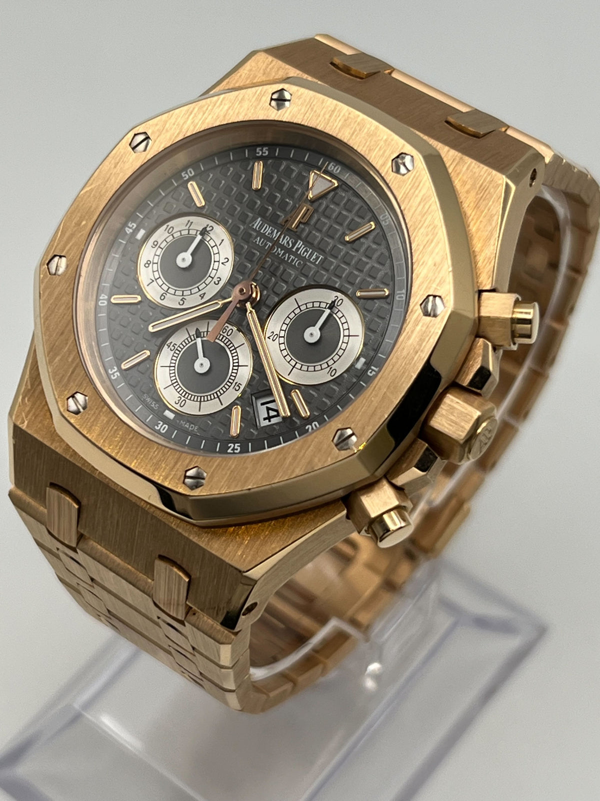 Audemars Piguet Royal Oak 26022OR.OO.D098CR.02 Chronograph Rose Gold Grey Dial