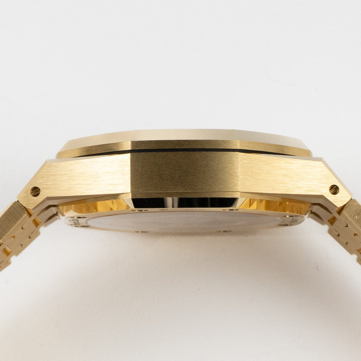 Audemars Piguet Royal Oak 26240BA.OO.1320BA.02 Chronograph Smoked Yellow Gold