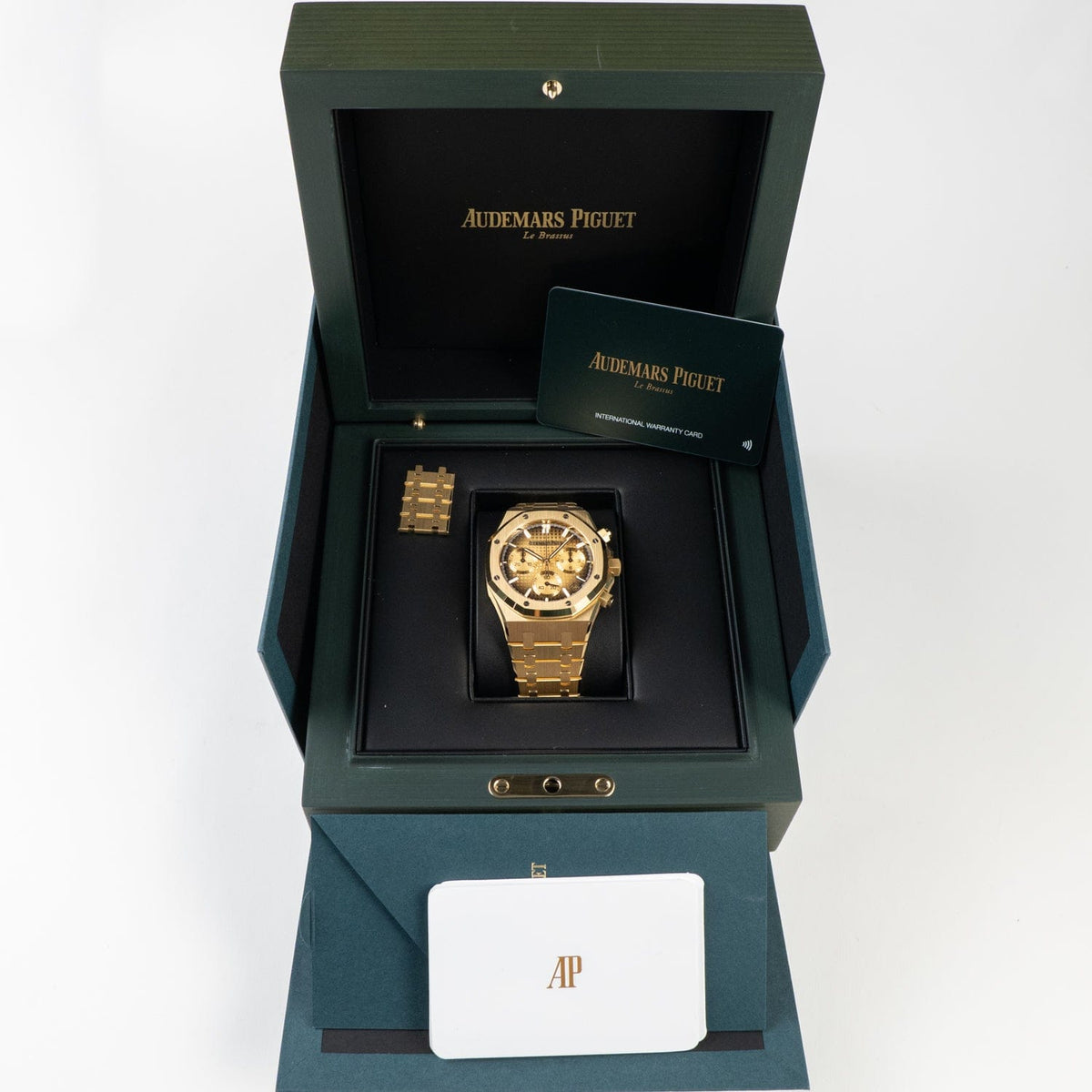 Audemars Piguet Royal Oak 26240BA.OO.1320BA.02 Chronograph Smoked Yellow Gold