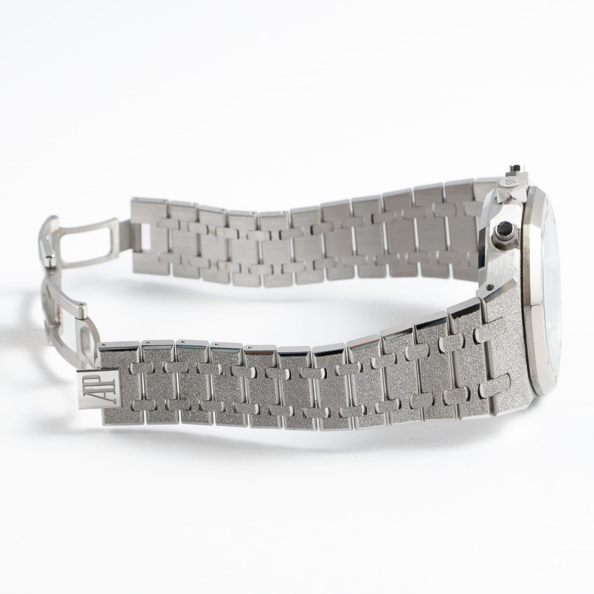 Audemars Piguet Royal Oak 26240BC.GG.1324BC.02 Chronograph Frosted White Gold Light Blue Dial