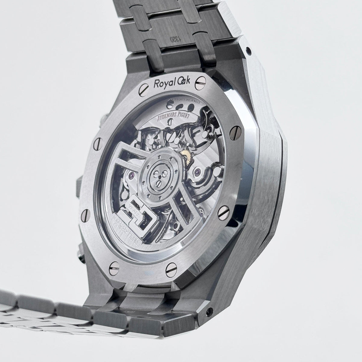 Audemars Piguet Royal Oak 26240ST.OO.1320ST.04 Selfwinding Chronograph '50th Anniversary' Stainless Steel Khaki Green Dial (2022)