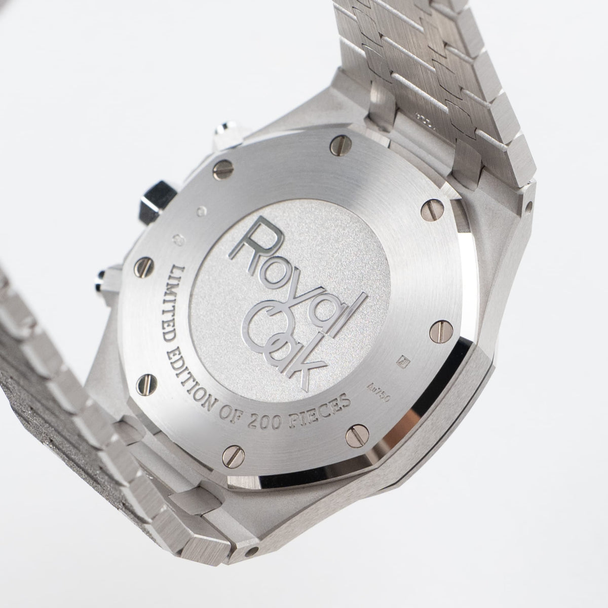 Audemars Piguet Royal Oak 26331BC.GG.1224BC.01 Chronograph Frosted White Gold Purple Dial (2019)