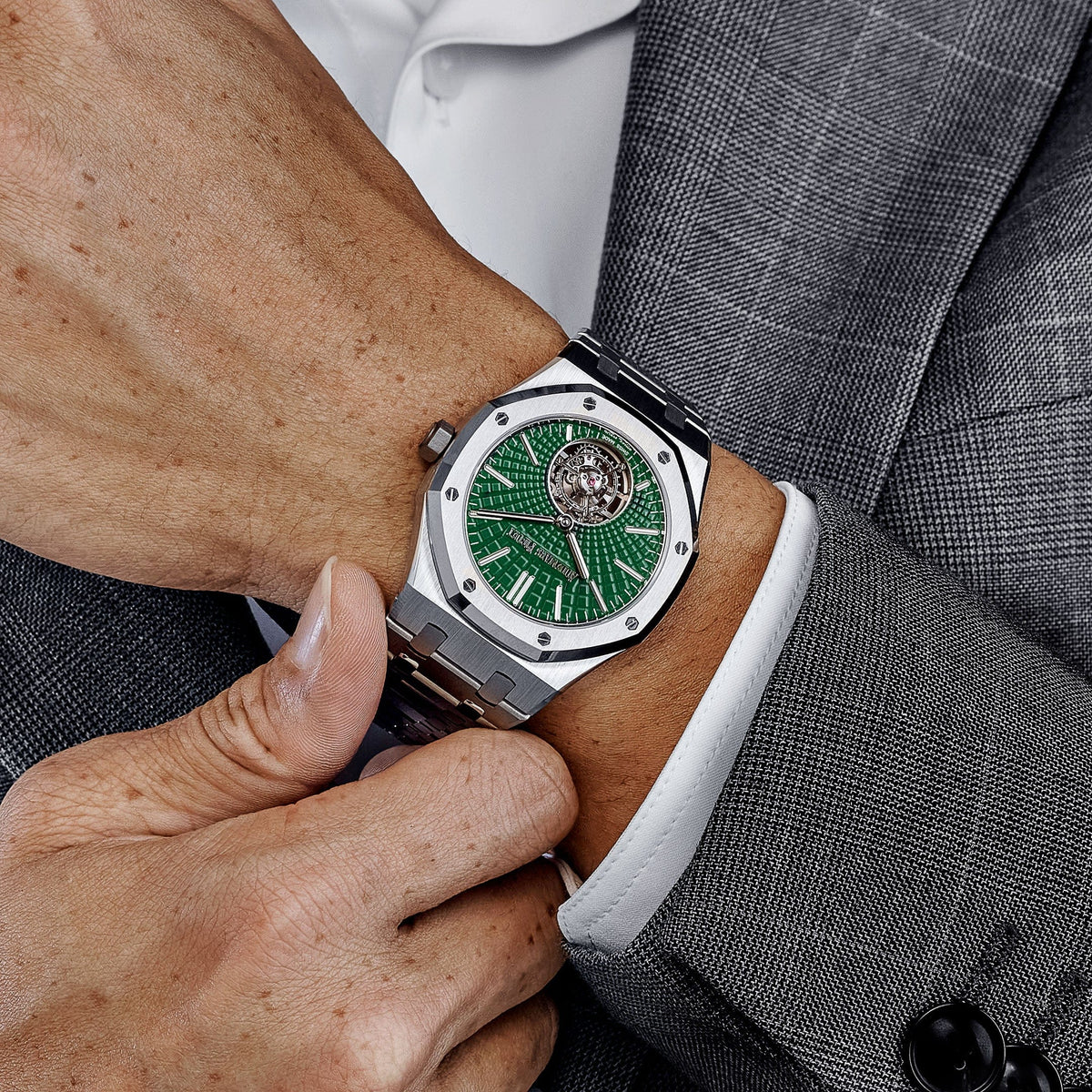 Audemars Piguet Royal Oak 26534TI.OO.1220TI.01 Flying Tourbillon Titanium Green Dial Limited Edition of 50 (2021)