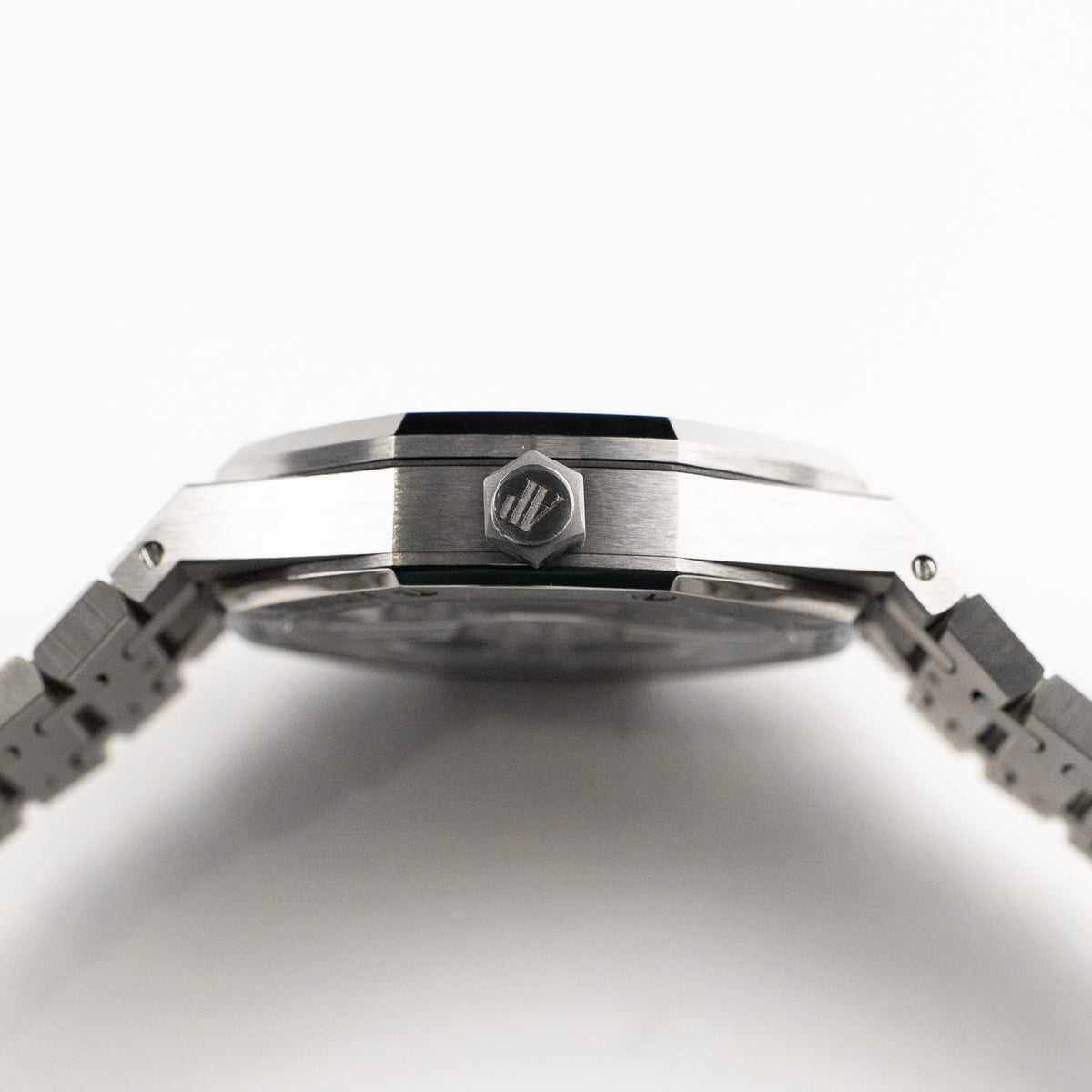Audemars Piguet Royal Oak 26534TI.OO.1220TI.01 Flying Tourbillon Titanium Green Dial Limited Edition of 50 (2021)