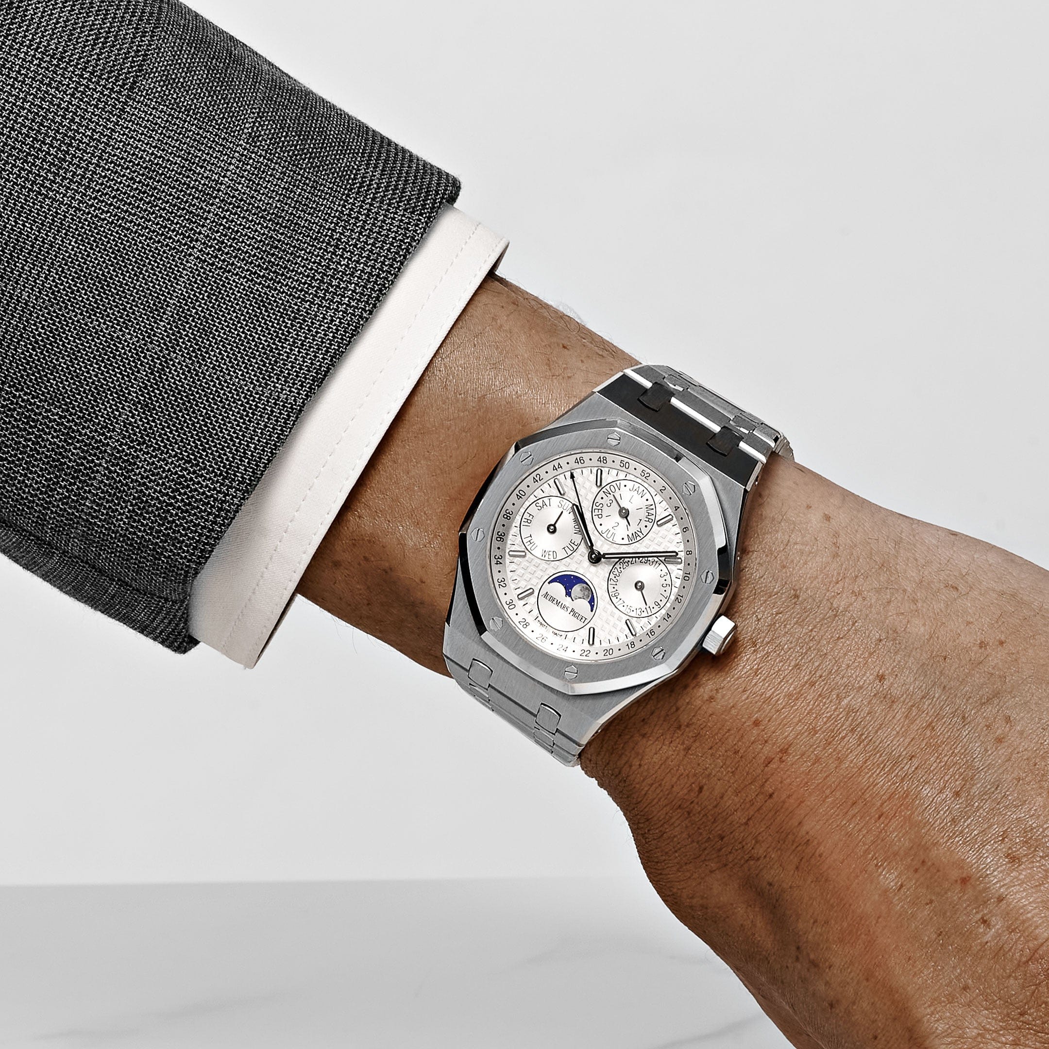 Audemars Piguet Royal Oak 26574ST.OO.1220ST.01 Perpetual Calendar Stainless Steel White Dial (2016)