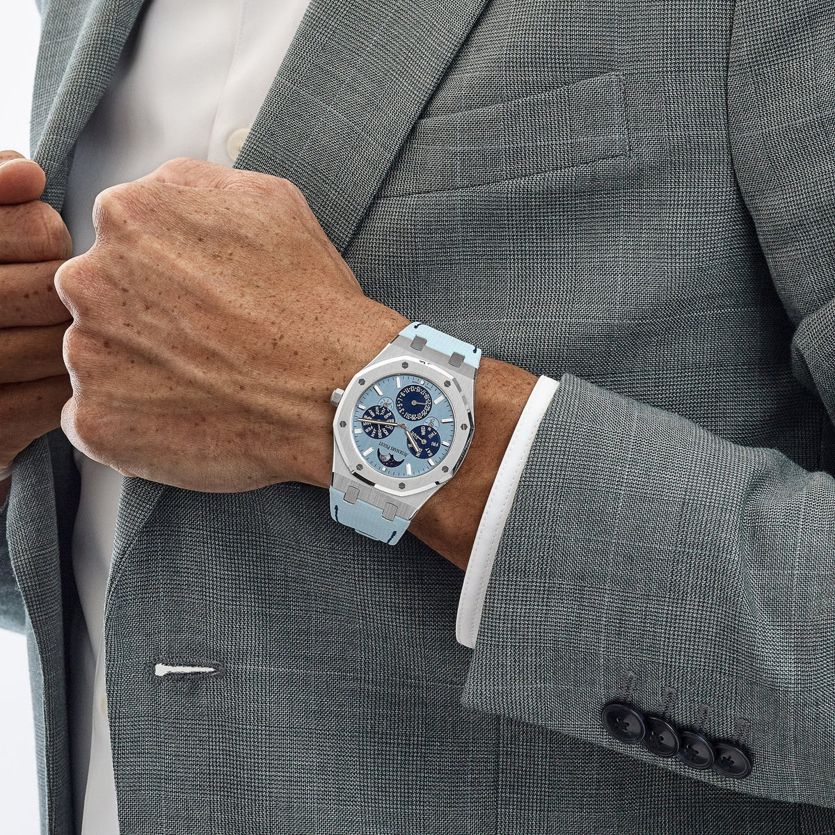 Audemars Piguet Royal Oak 26586BC.OO.1240.BC.99 Perpetual Calendar RD2 Ultra-Thin “Luminary” White Gold Light Blue Limited Edition of 25