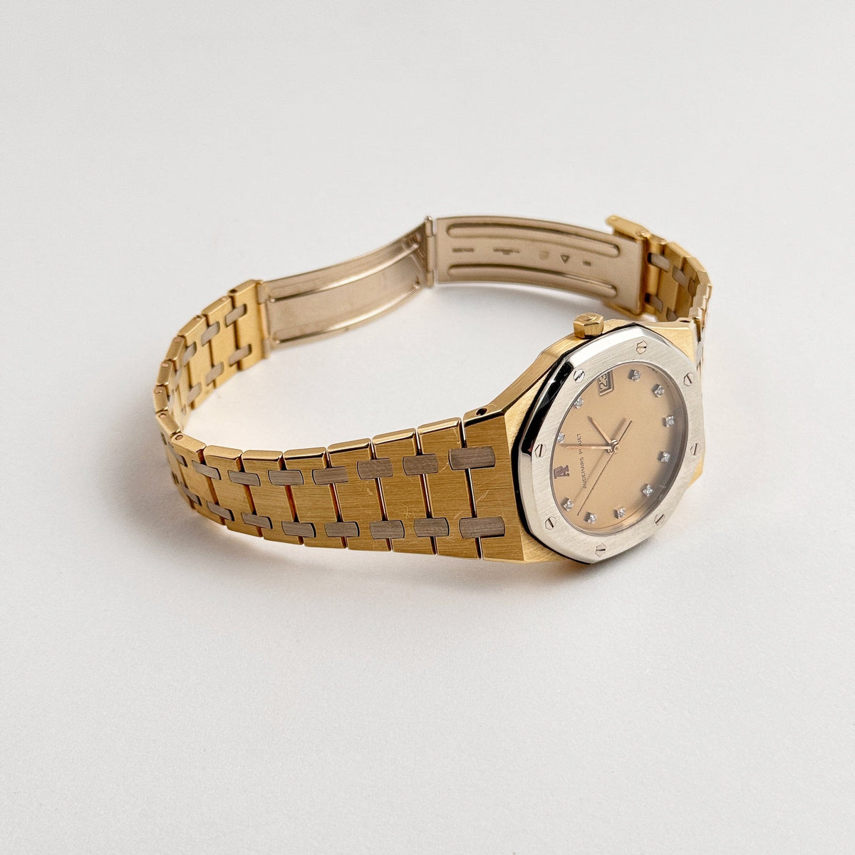 Audemars Piguet Royal Oak 56023AC Yellow Gold White Gold Diamond Dial Quartz (1985)