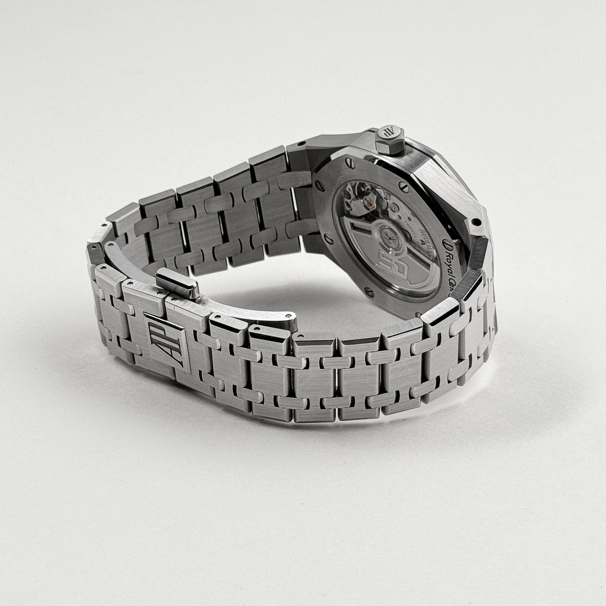 Audemars Piguet Royal Oak 77450ST.OO.1361ST.02 Stainless Steel Silver-Toned Dial (2025)