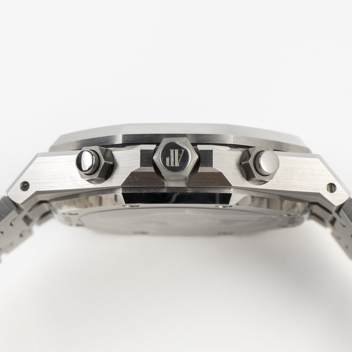 Audemars Piguet Royal Oak Chronograph 26240ST.OO.1320ST.01 '50th Anniversary' Stainless Steel Blue Dial (2022)