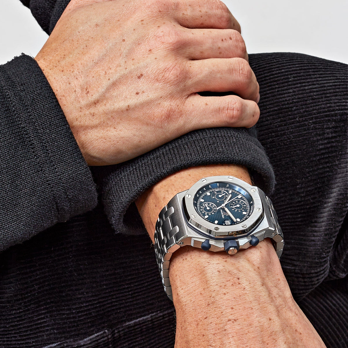 Audemars Piguet Royal Oak Offshore 26238ST.OO.2000ST.01 Chronograph Stainless Steel Blue Dial (2021)