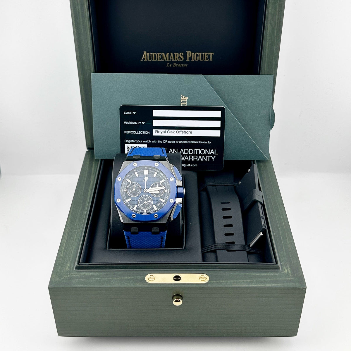 Audemars Piguet Royal Oak Offshore 26420CE.OO.A043VE.01 Chronograph Black/Blue Ceramic