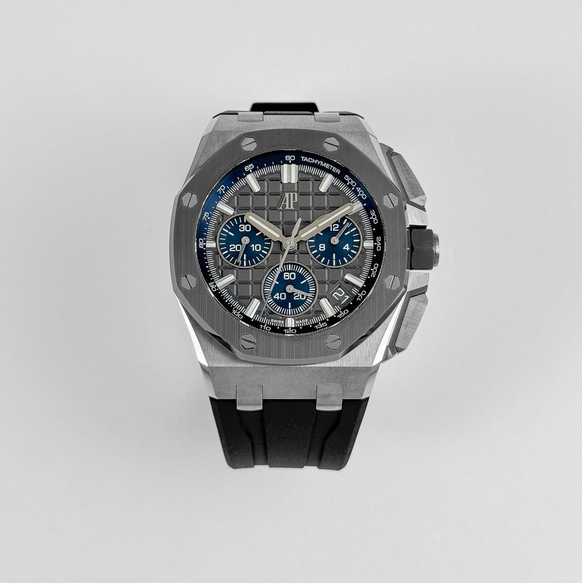 Audemars Piguet Royal Oak Offshore 26420IO.OO.A009CA.01 Selfwinding Chronograph Titanium Grey Dial (2021)