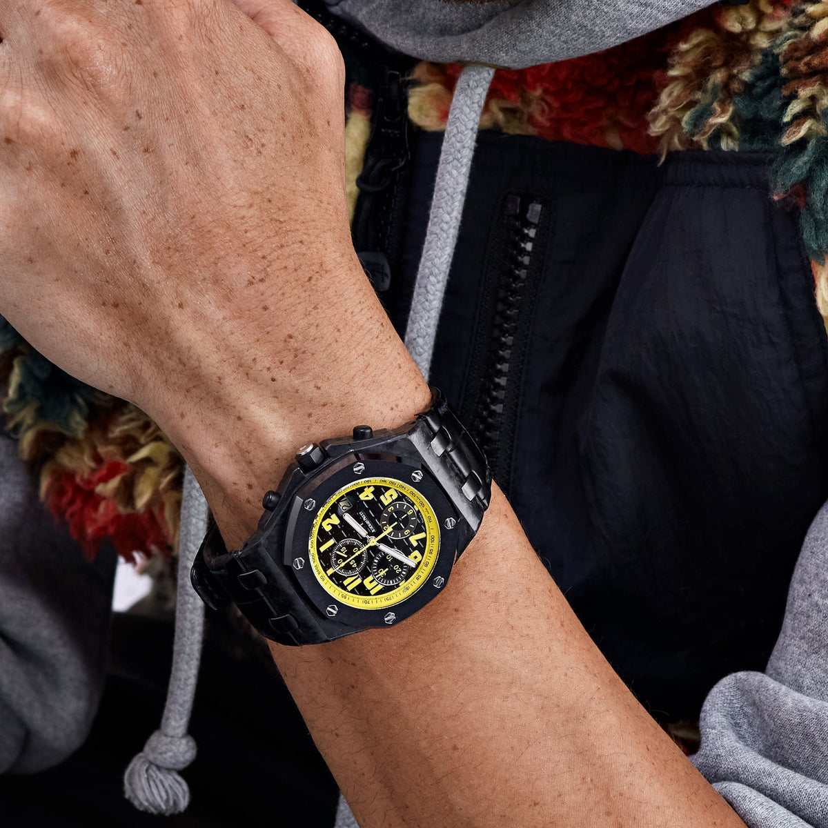 Audemars Piguet Royal Oak Offshore 26176FO.OO.D101CR.02 Chronograph 'Bumble Bee' Carbon Black Dial