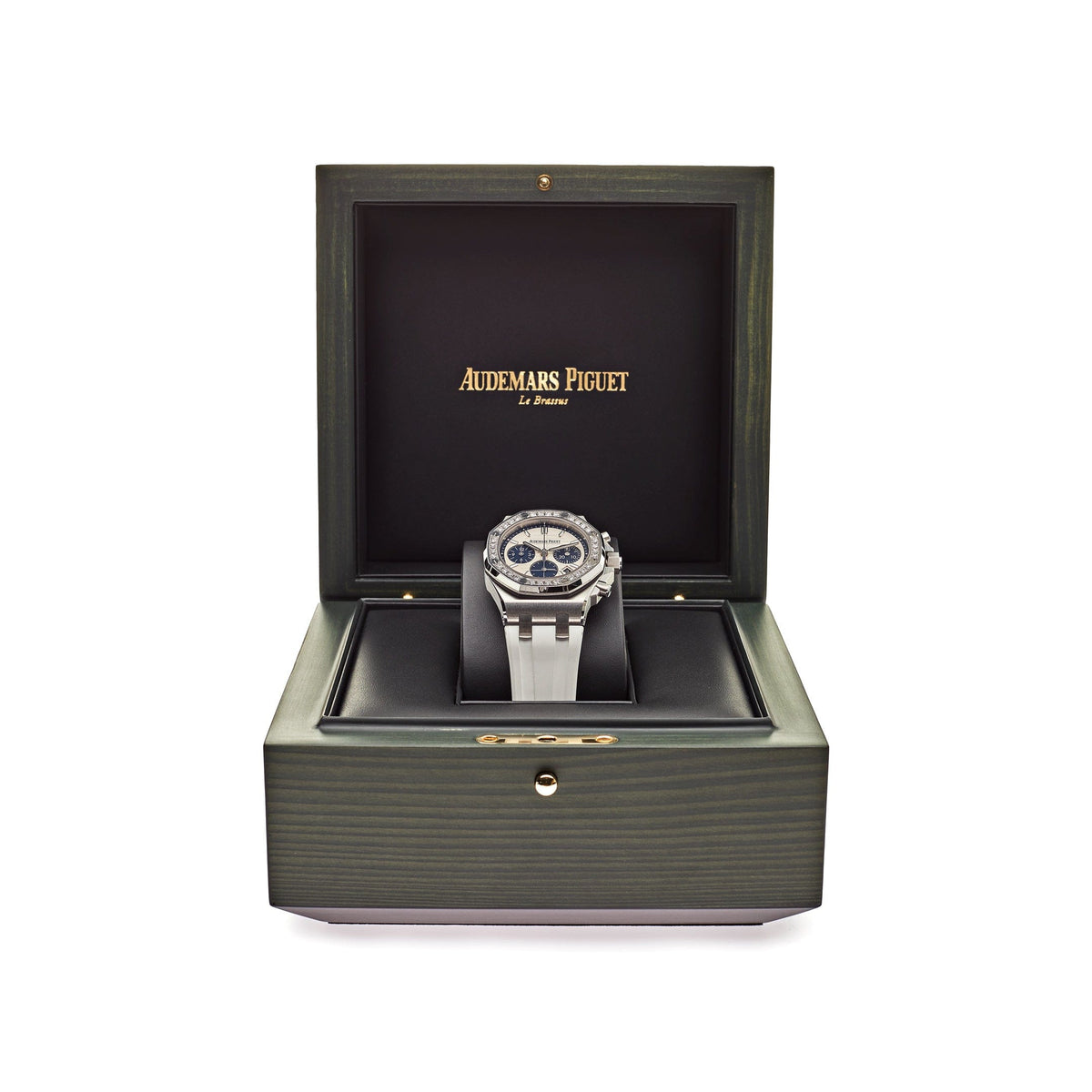 Audemars Piguet Royal Oak Offshore 26231ST.ZZ.D010CA.01.A Chronograph Stainless Steel Silver Dial Diamond Bezel (2022)