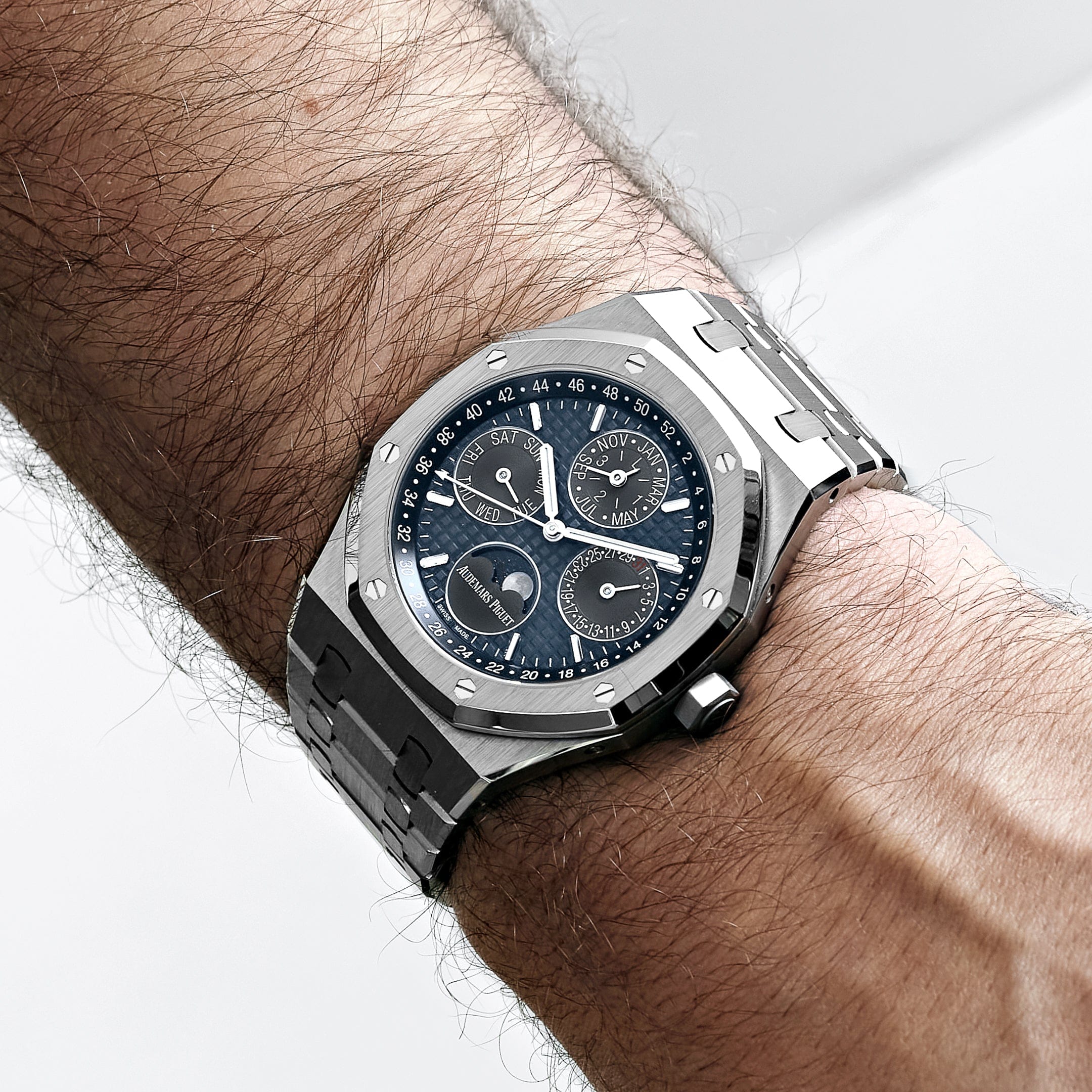 Audemars Piguet Royal Oak Perpetual Calendar 26574TI.OO.1220TI.01 Titanium Blue Dial