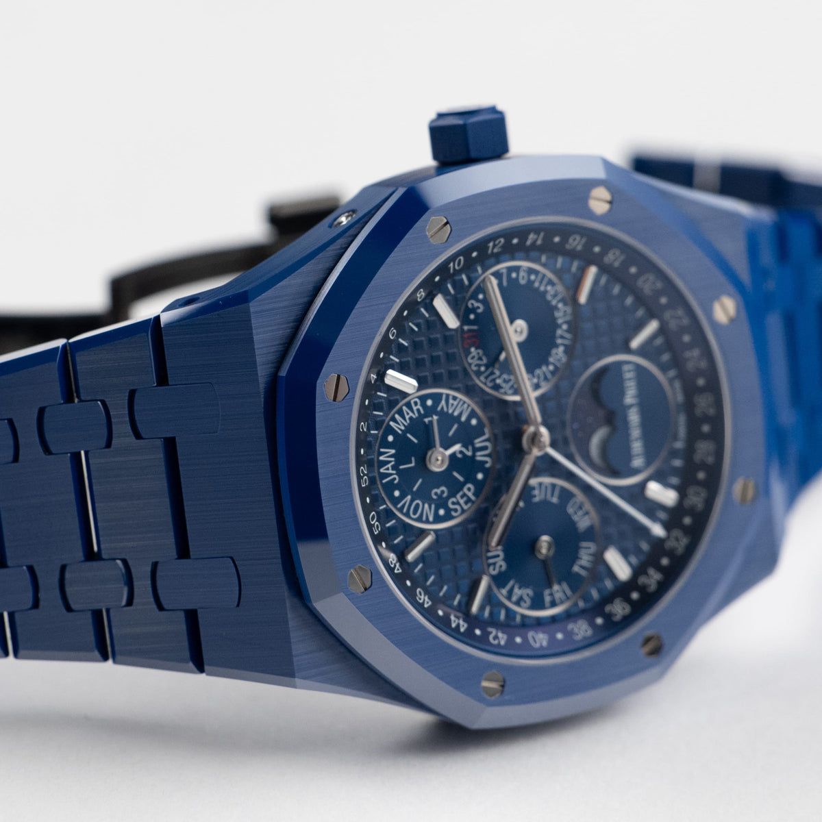 Audemars Piguet Royal Oak Perpetual Calendar 26579CS.OO.1225CS.01 Blue Ceramic Blue Dial