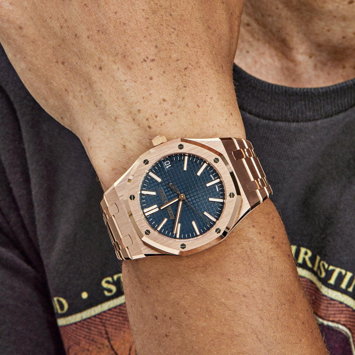 Audemars Piguet Royal Oak 15510OR.OO.1320OR.03 Rose Gold Blue Dial (2023)