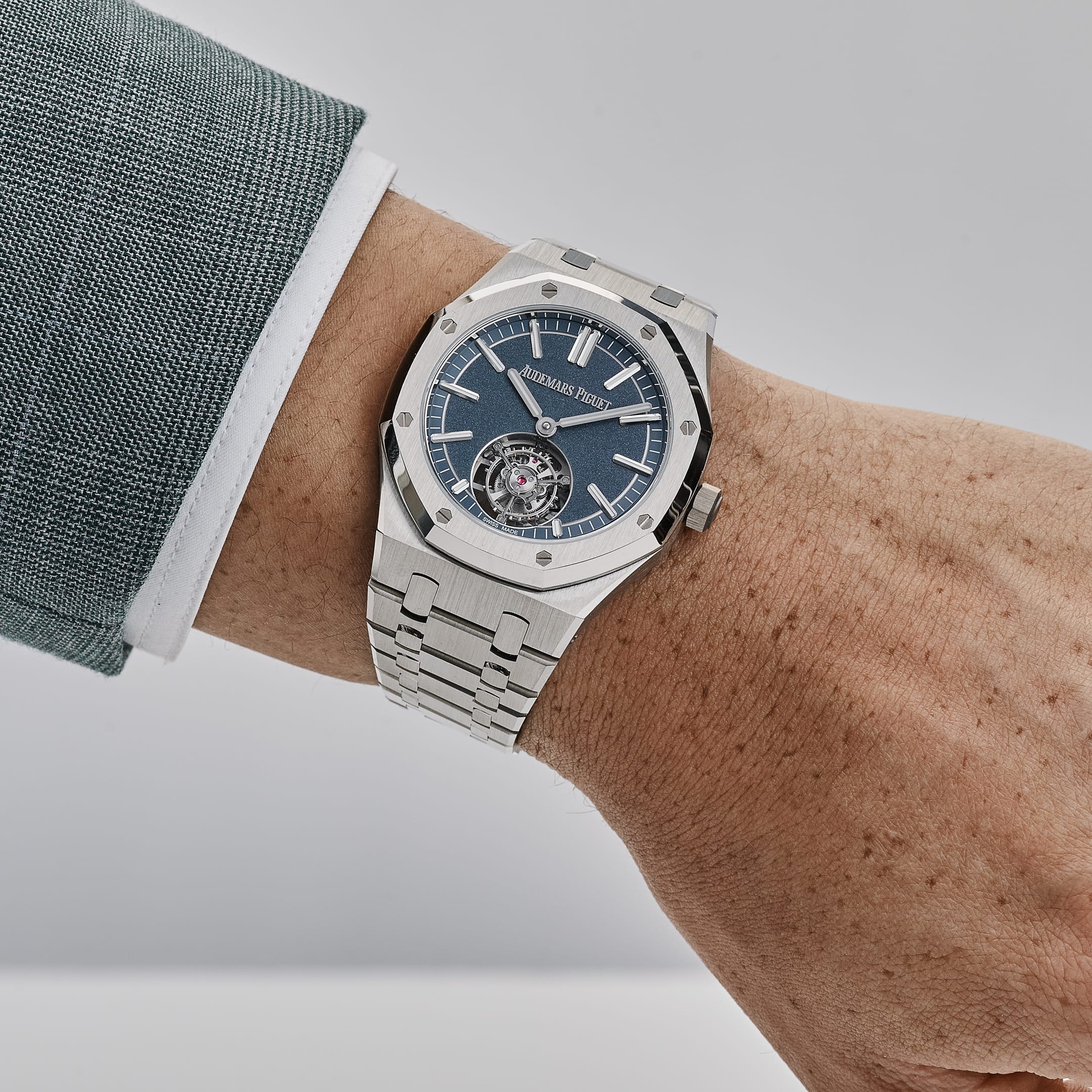 Audemars Piguet Royal Oak Selfwinding Flying Tourbillon 26730TI.OO.1320TI.01 '50th Anniversary' Titanium Blue Dial (2021)