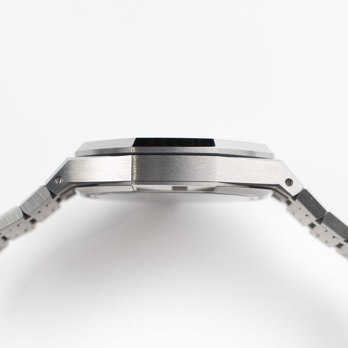 Audemars Piguet Royal Oak Selfwinding Flying Tourbillon 26730TI.OO.1320TI.01 '50th Anniversary' Titanium Blue Dial (2021)