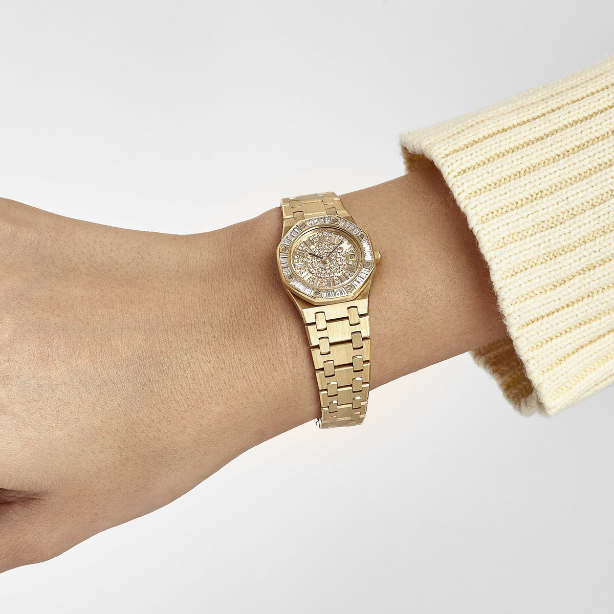 Audemars Piguet Royal Oak Vintage 66464BA.Z.0722BA.01 'Ladies' Yellow Gold Diamond Dial Diamond Bezel Quartz