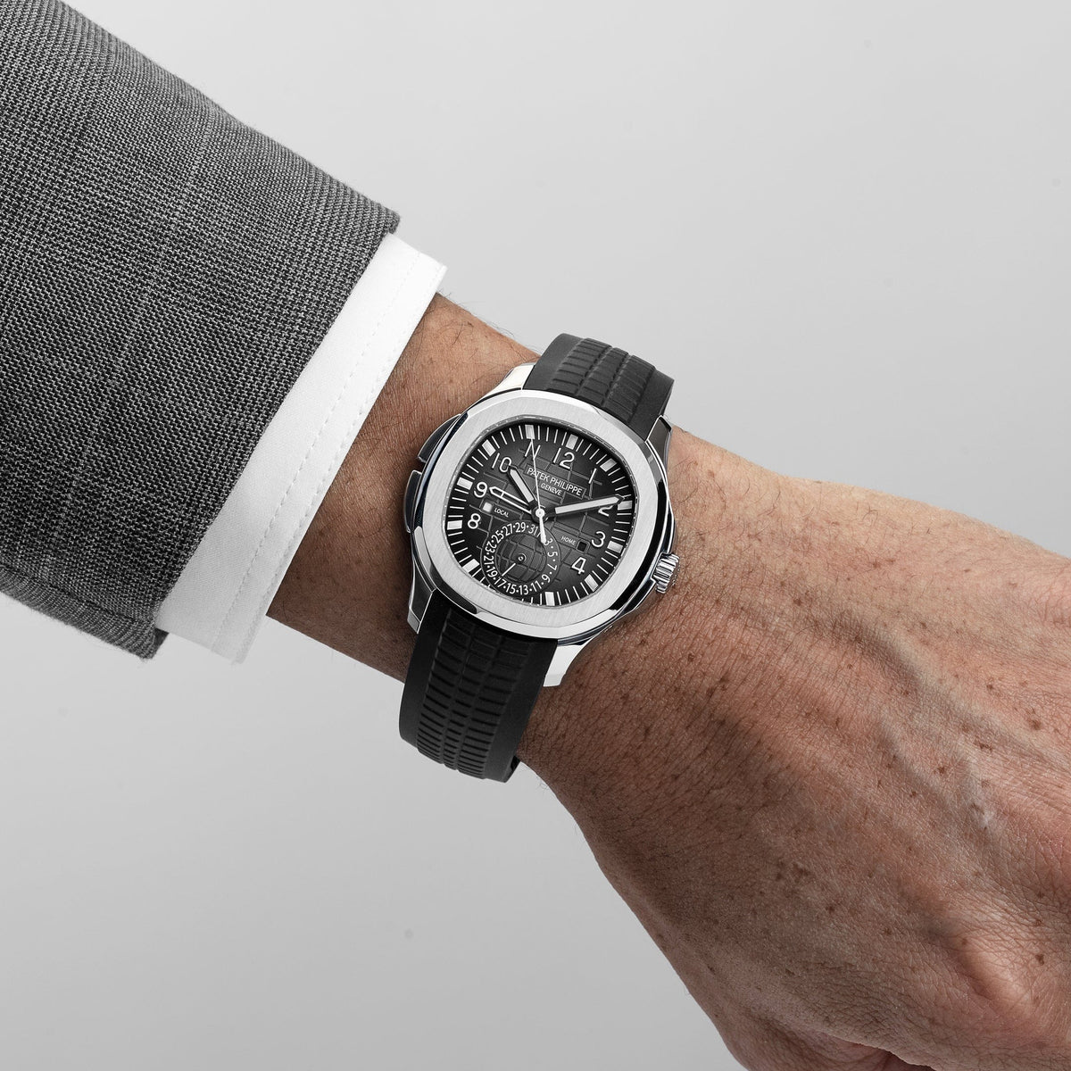 Patek Philippe Aquanaut 5164A-001 'Travel Time' Stainless Steel Black Dial (2015)