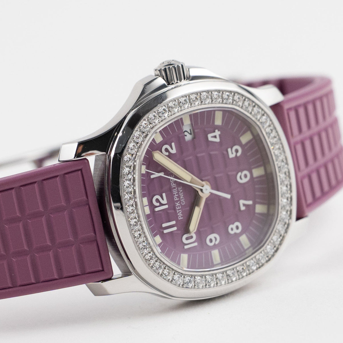 Patek Philippe Aquanaut Luce 5067A-016 'Ladies' Stainless Steel Pink Dial Diamond Bezel (2006)
