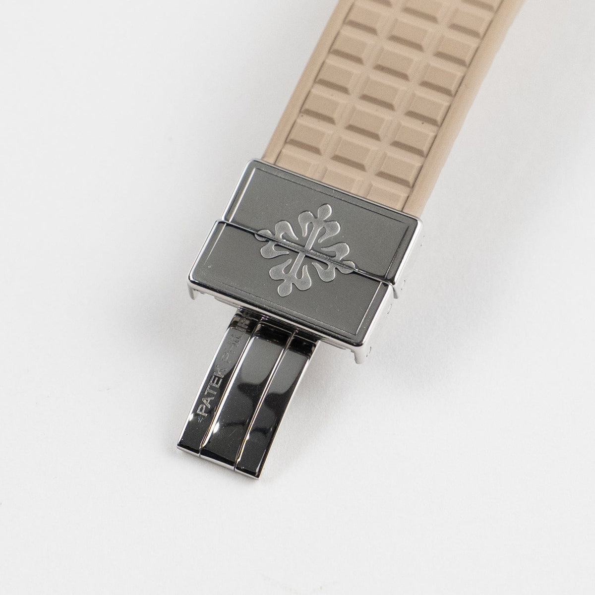 Patek Philippe Aquanaut Luce 5067A-020 'Ladies' Stainless Steel Honey Beige Dial Diamond Bezel
