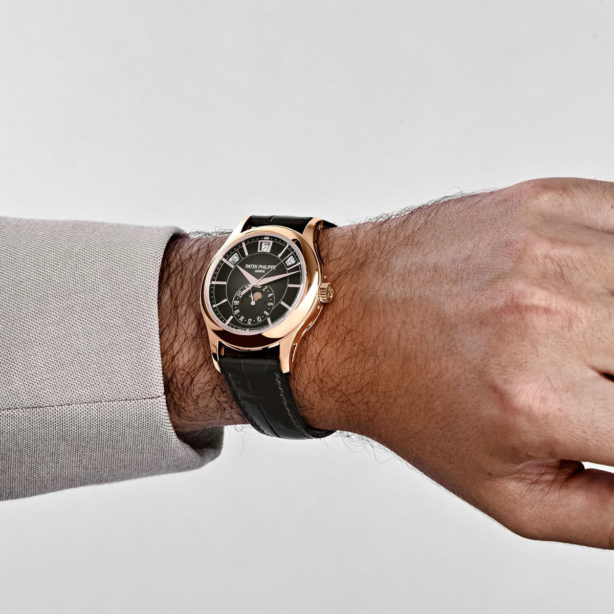 Patek Philippe Complications 5205R-011 Annual Calendar Moon Phases Rose Gold Green Dial (2026)