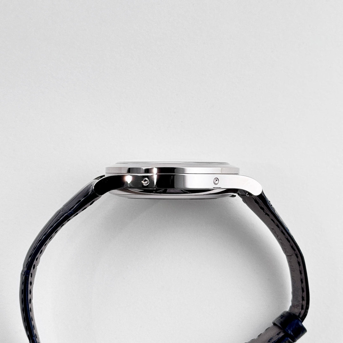 Patek Philippe Complications 5396G-017 Annual Calendar Moon Phases White Gold Blue Dial (2025)