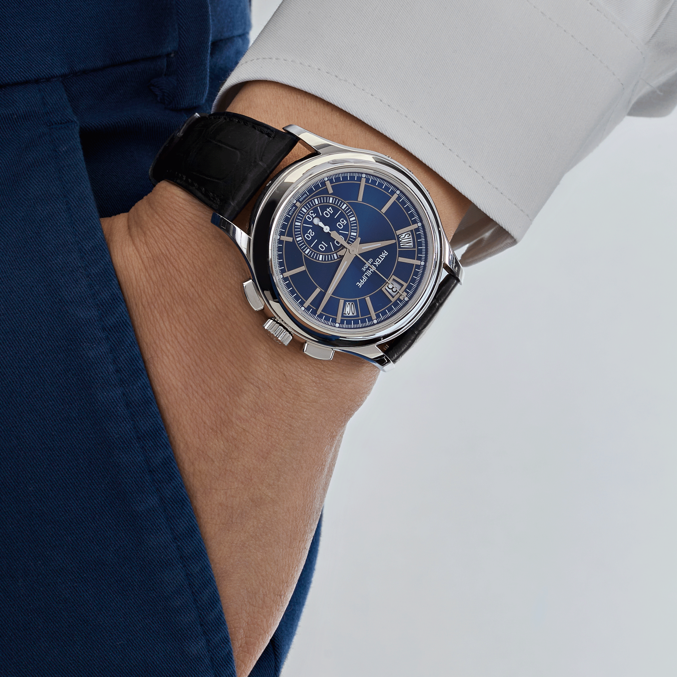 Patek Philippe Complications 5905P-001 Platinum Blue Dial Annual Calendar