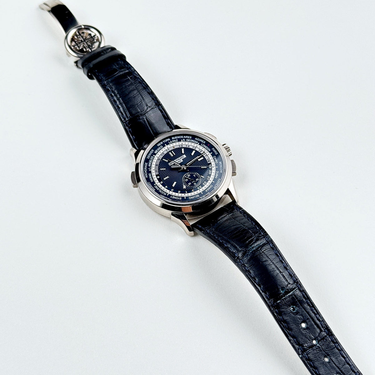 Patek Philippe Complications 5930G-010 World Time Flyback Chronograph White Gold Blue Dial