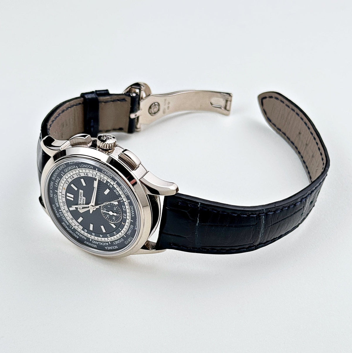 Patek Philippe Complications 5930G-010 World Time Flyback Chronograph White Gold Blue Dial