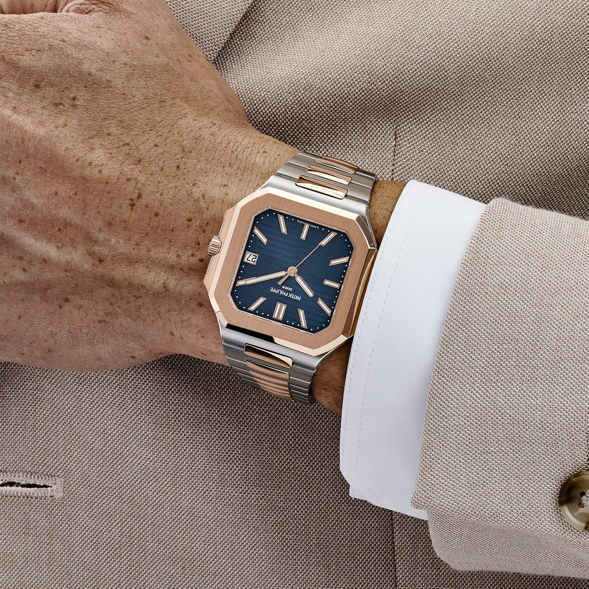 Patek Philippe Cubitus 5821/1AR-001 Stainless Steel Rose Gold Blue Dial (2024)