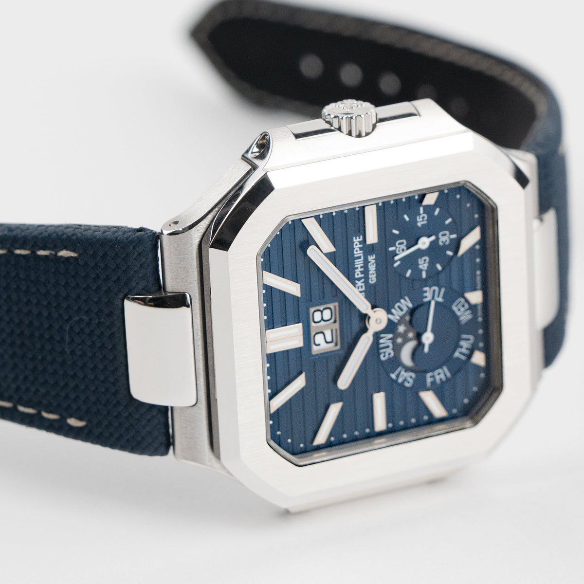 Patek Philippe Cubitus 5822P-001 Platinum Blue Dial Moon Phase (2024)