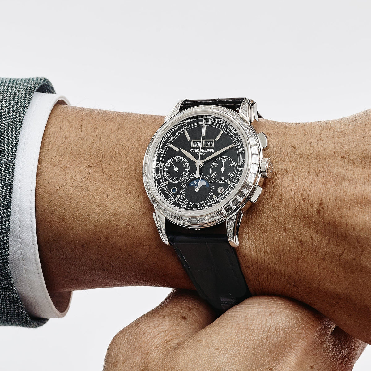 Patek Philippe Grand Complications 5271P-001 Perpetual Calendar Platinum Black Dial Baguette Bezel