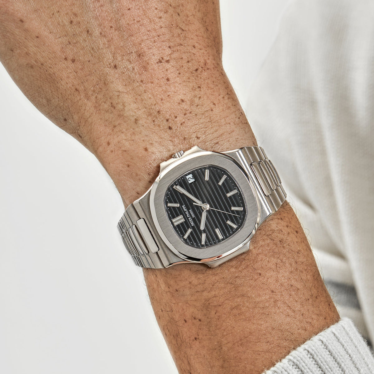 Patek Philippe Nautilus 3711/1G-001 White Gold Black Dial