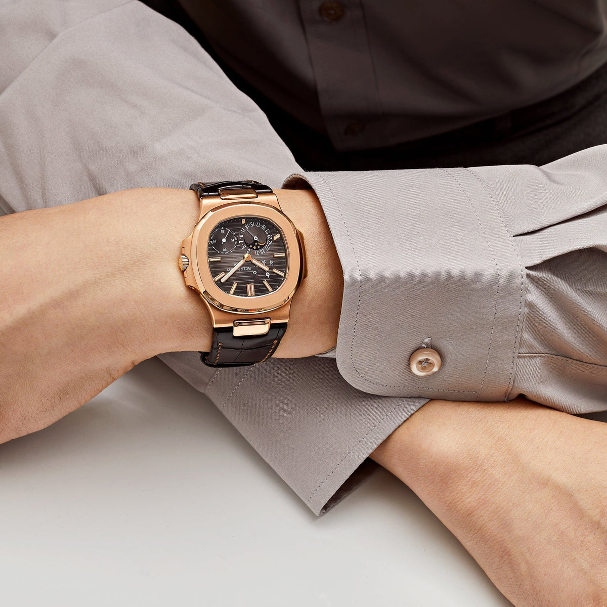 Patek Philippe Nautilus 5712R-001 Moon Phases Rose Gold