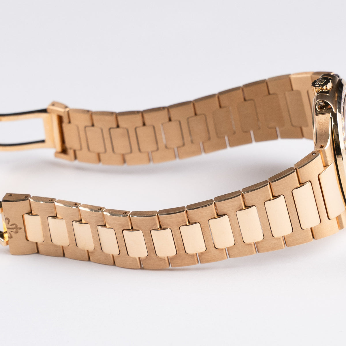 Patek Philippe Nautilus 7010/1R-011 'Ladies' Rose Gold Silver Dial Diamond Bezel Quartz
