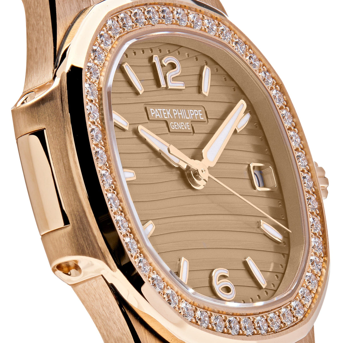 Patek Philippe Nautilus 7010/1R-012 Quartz Rose Gold Diamond Bezel