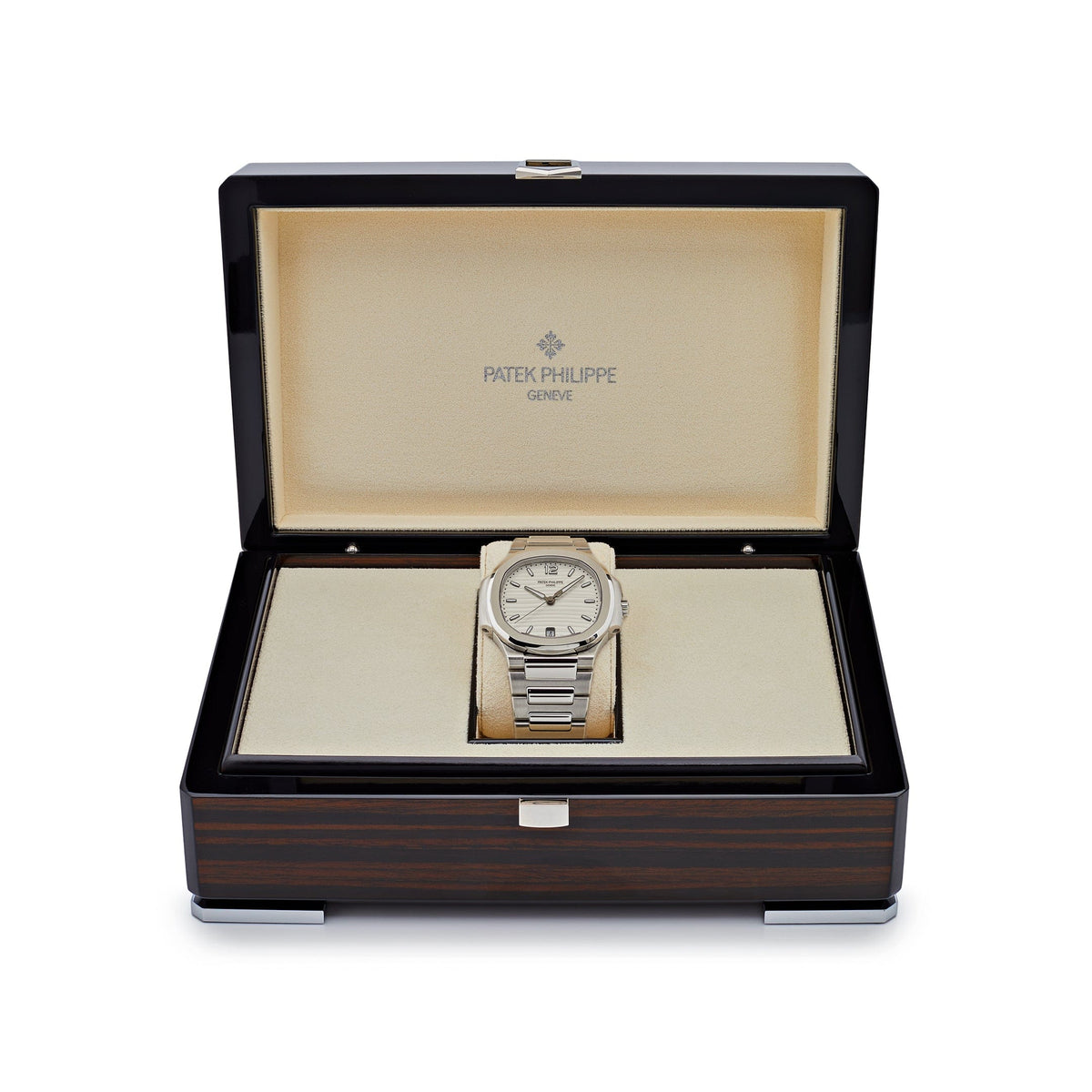 Patek Philippe Nautilus 7118/1A-010 Stainless Steel Silvery Opaline Dial