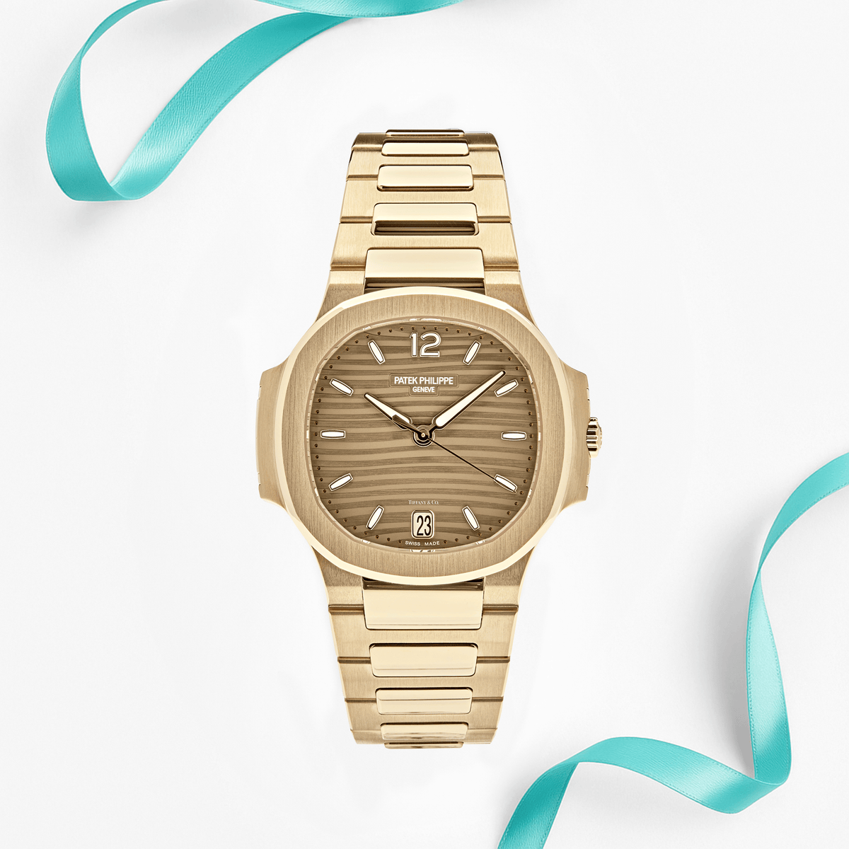 Patek Philippe Nautilus 7118/1R-010 Tiffany & Co. 'Ladies' Rose Gold