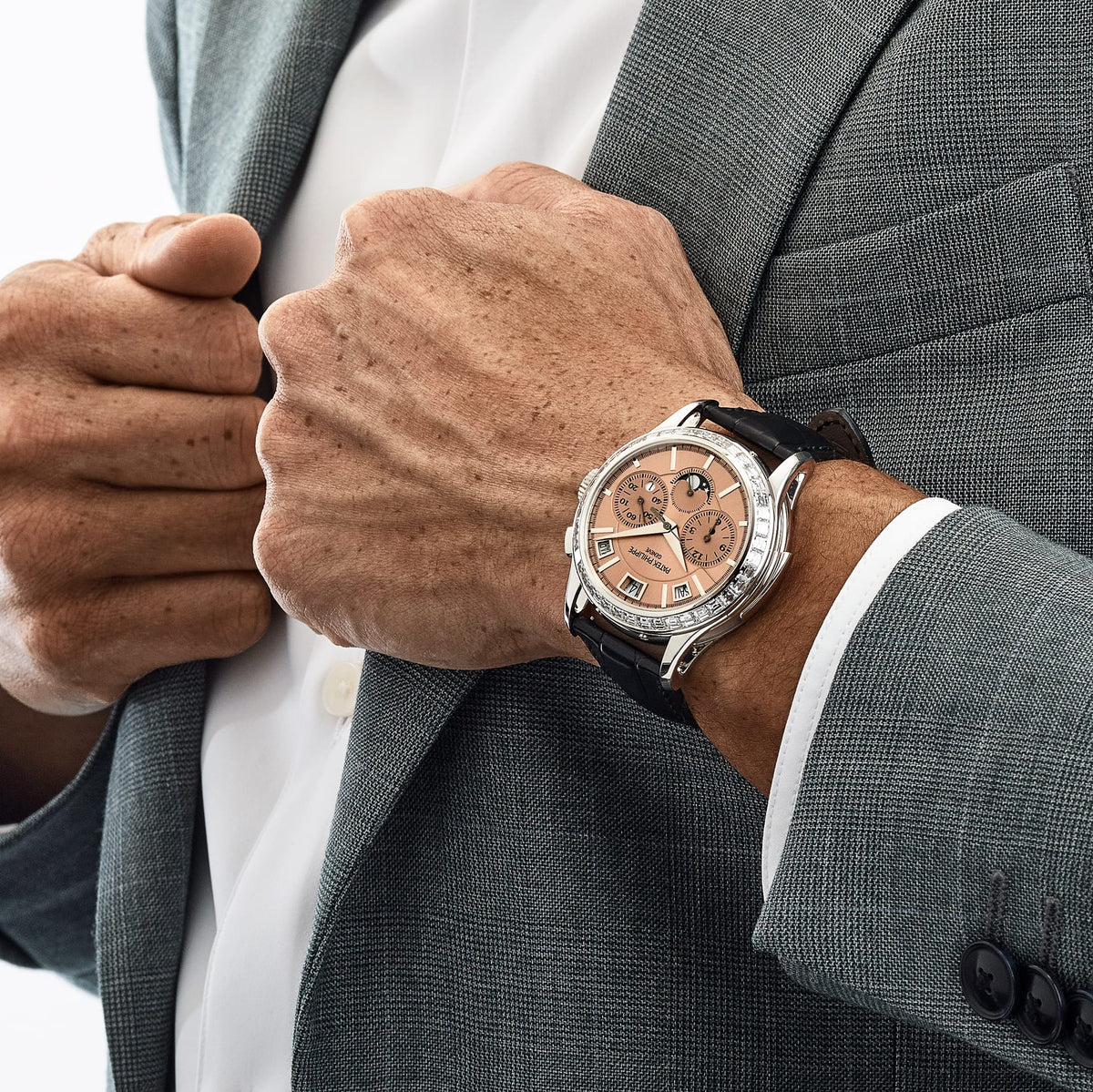 Patek Philippe Grand Complications 5208/300P-010 Minute Repeater Perpetual Calendar Chronograph Platinum Salmon Dial Diamond Baguette Bezel (2021)