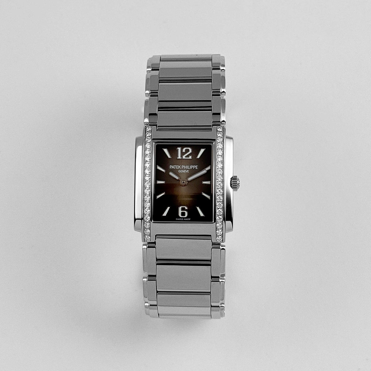 Patek Philippe Twenty-4 4910/1200A-010 'Ladies' Stainless Steel Gray Dial Diamond Bezel Quartz