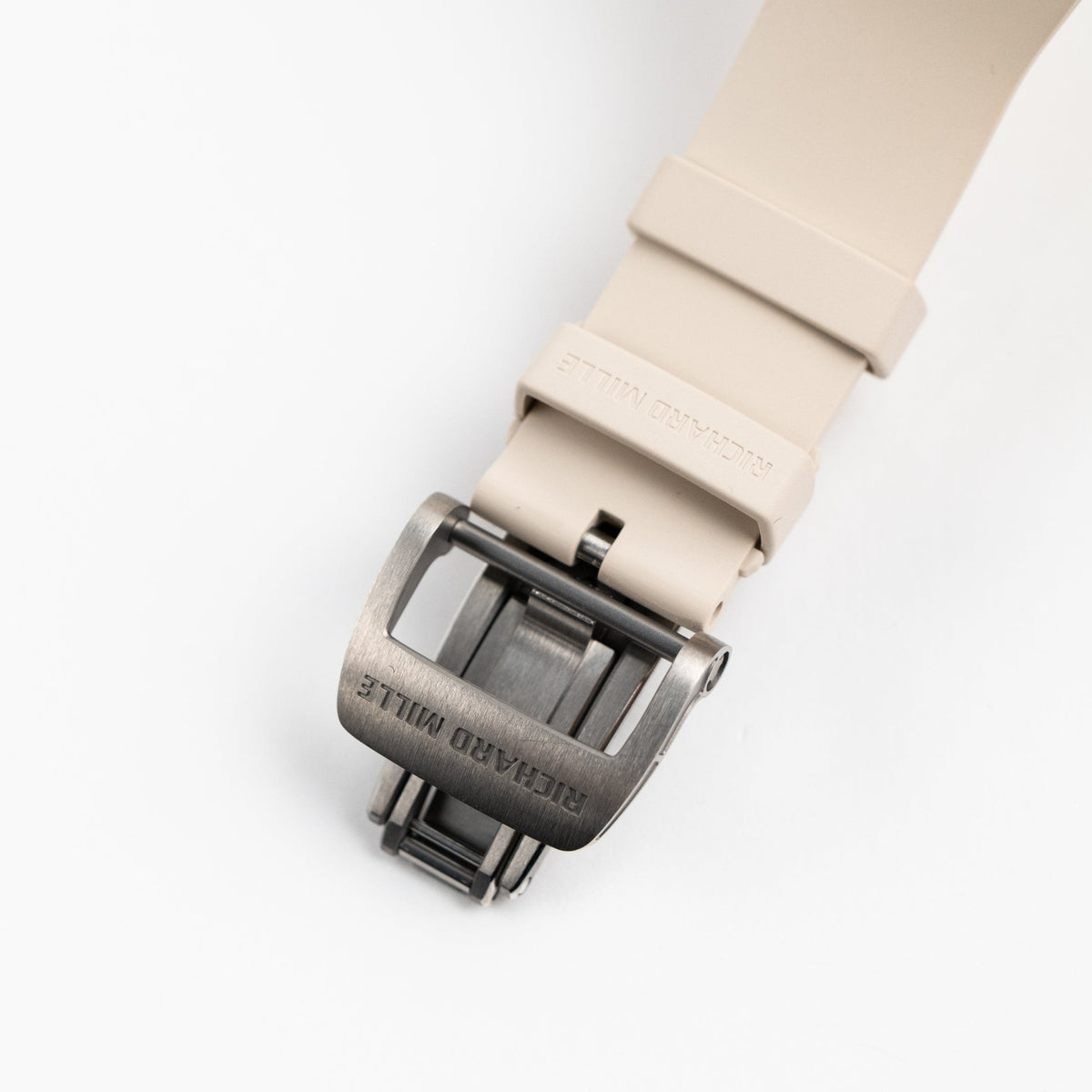 Richard Mille RM 16-02 'Extra Flat' Automatic Titanium (2025)
