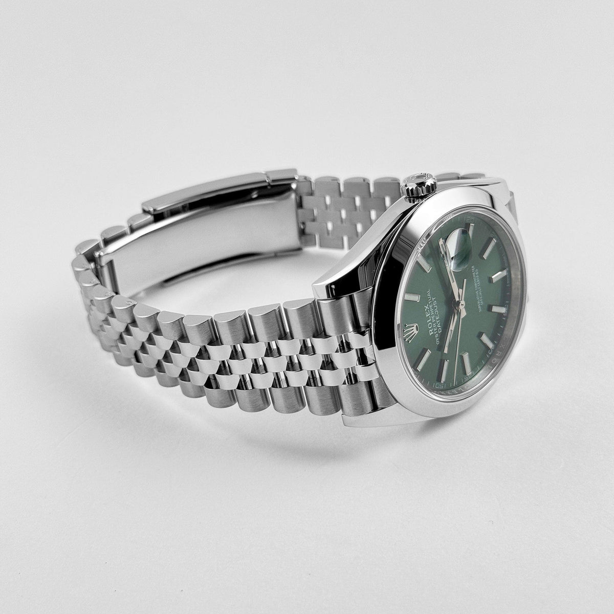 Rolex Datejust 41 126300 Stainless Steel Green Dial Jubilee (2026)